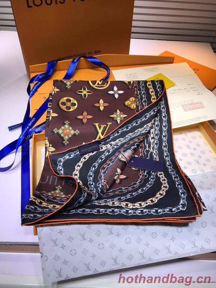 Louis Vuitton Scarf LVS00118